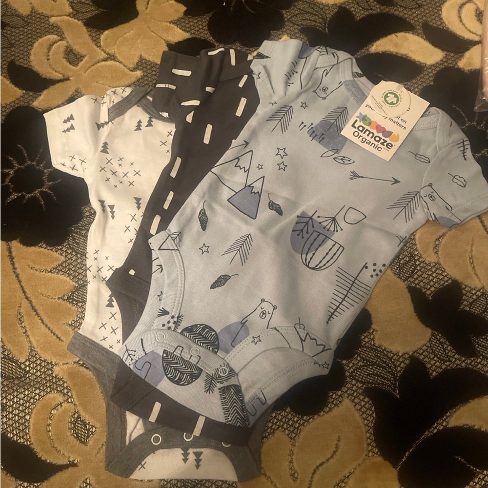 Lamaze Organic Onesies 3 pack